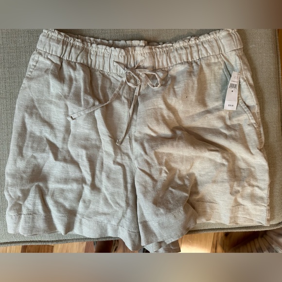 Gap Drawstring Shorts - Picture 1 of 1